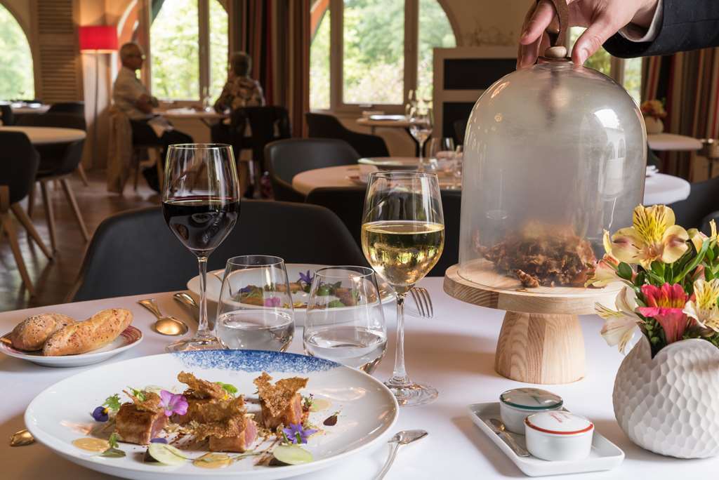 Hotel Les Freres Ibarboure Bidart Restaurant bilde